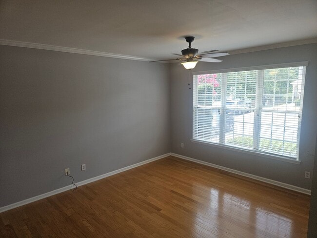 Photo - Charming 2br/2.5ba in Delta Lake, end unit townhome! Available now!