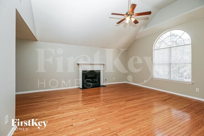 Photo - 4634 Idlewood Park