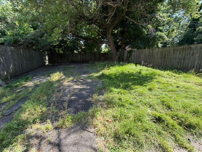 Photo - 13618 Argus Ave
