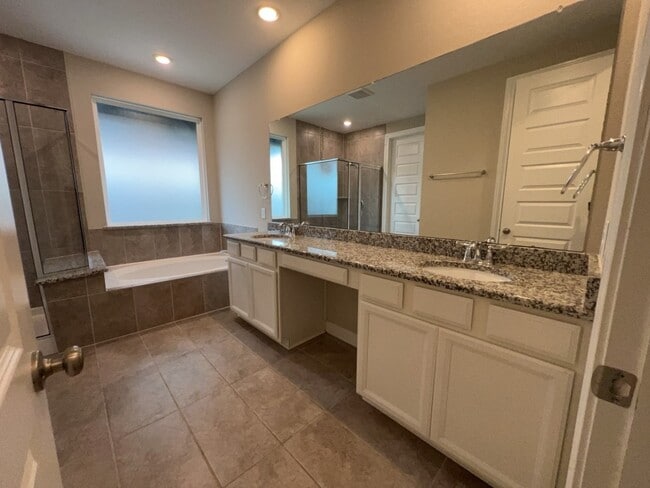 Photo - 24715 Gracefield Haven Ln