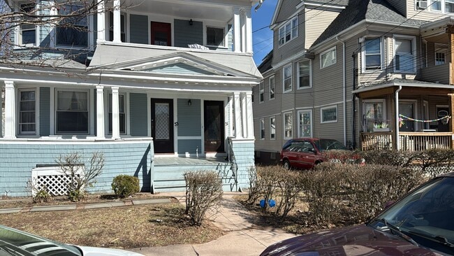 31 Blake St Unit 3