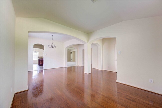 Photo - 5115 Trevors Trace Ln