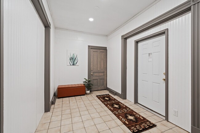 Photo - 133 Meade Ave Unit 1