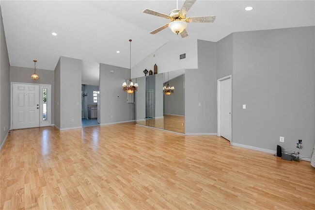 Photo - 2411 Bentley Dr Unit 2411