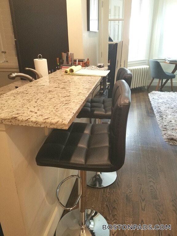 Photo - 107 Jersey St Unit 4