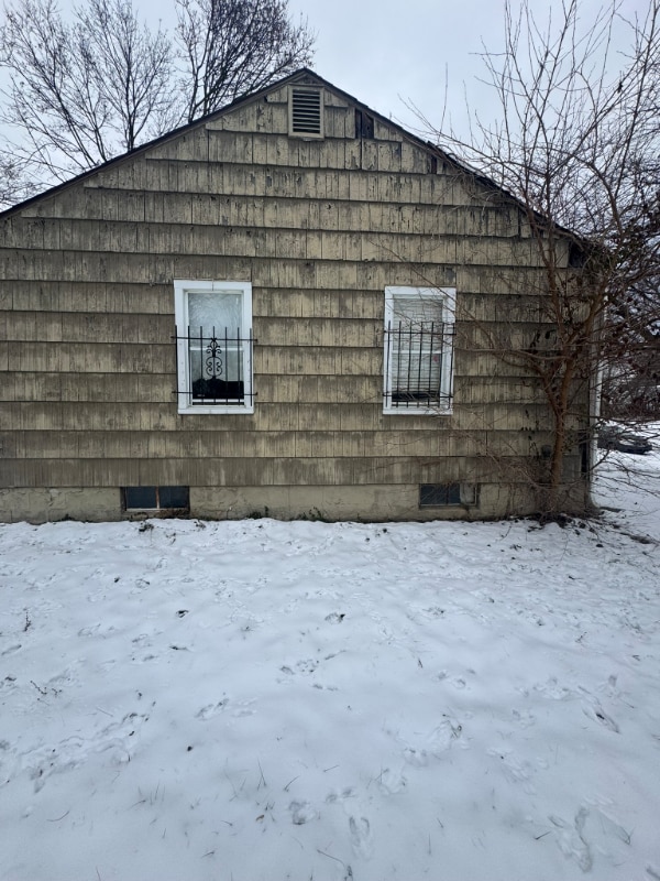 Photo - 3401 Davison Rd