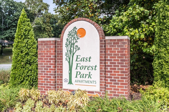 East Forest Park Apartments For Rent in Dickson, TN | ForRent.com