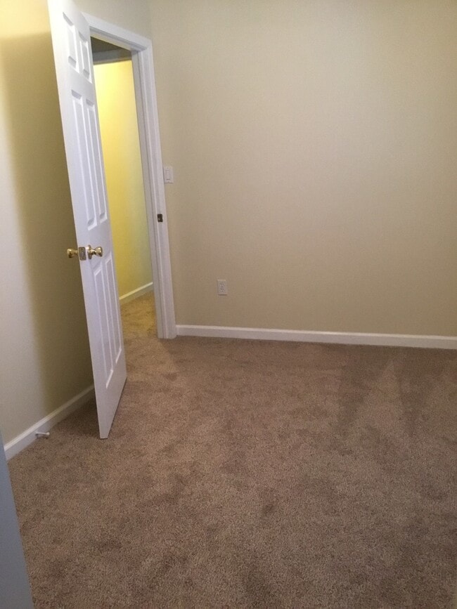 Photo - 211-213 N State St Unidad 211 N STATE ST