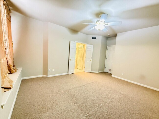 Photo - 2100 Pipers Field Dr Unit 55