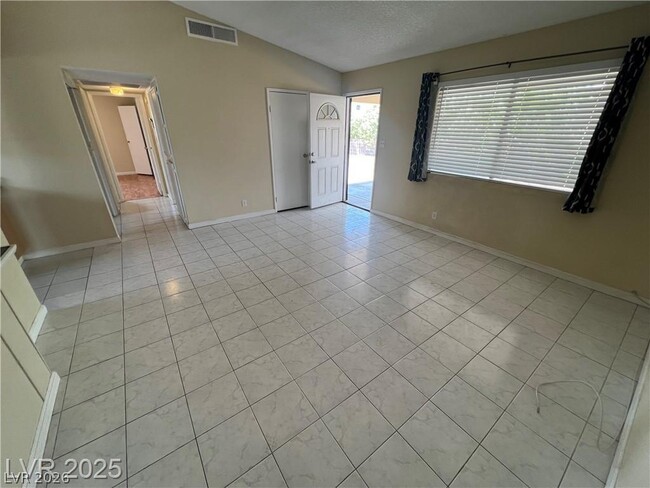Building Photo - 6430 W Alomar Ave