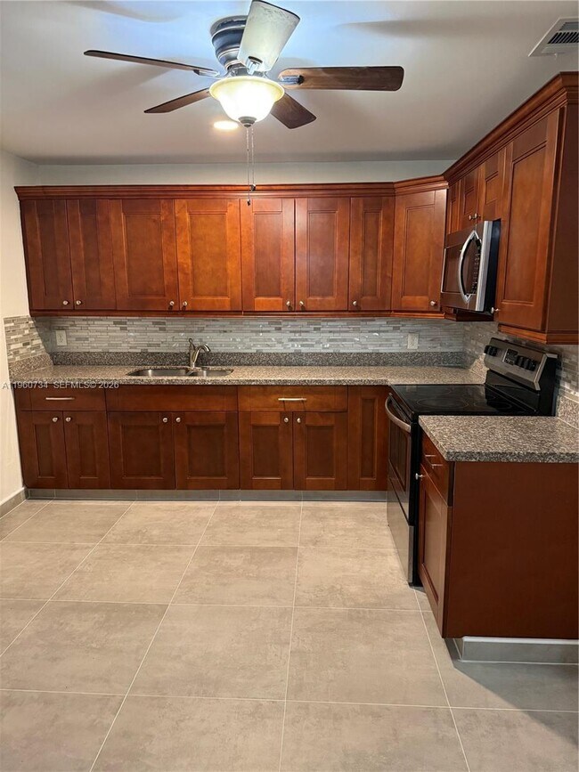 Photo - 702 Neptune St Unit 704