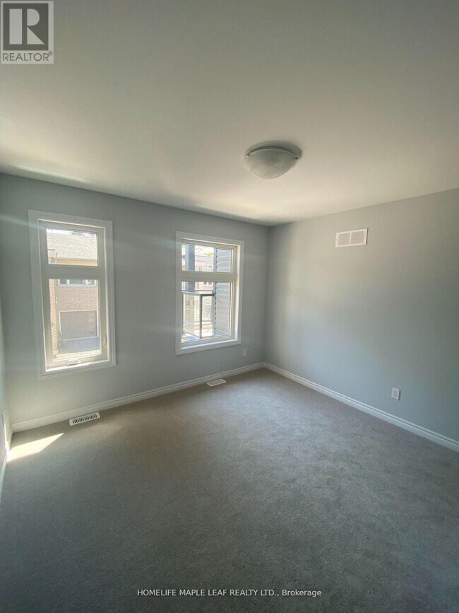 Photo - 5672 Dorchester Rd