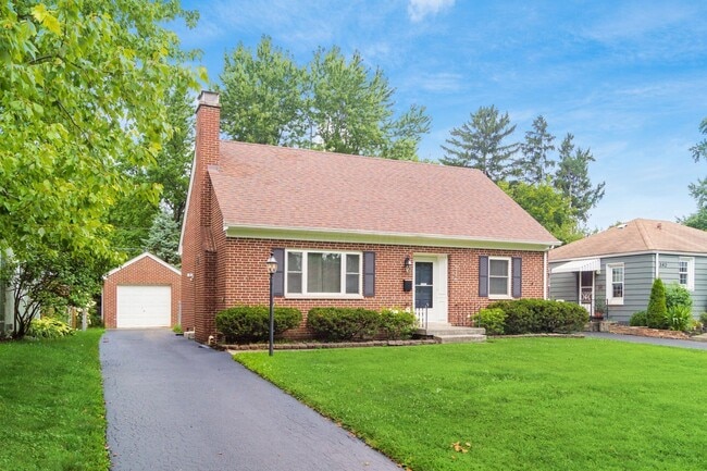 Photo - 336 E Weisheimer Rd