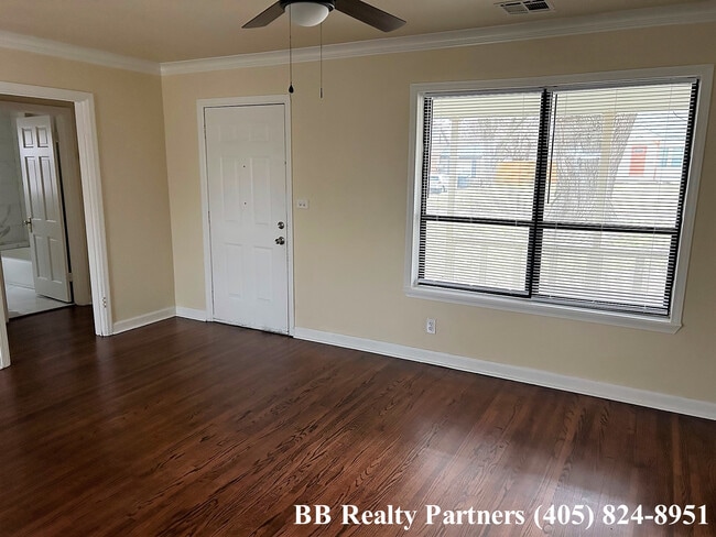 Photo - 4533 E 5th Pl House