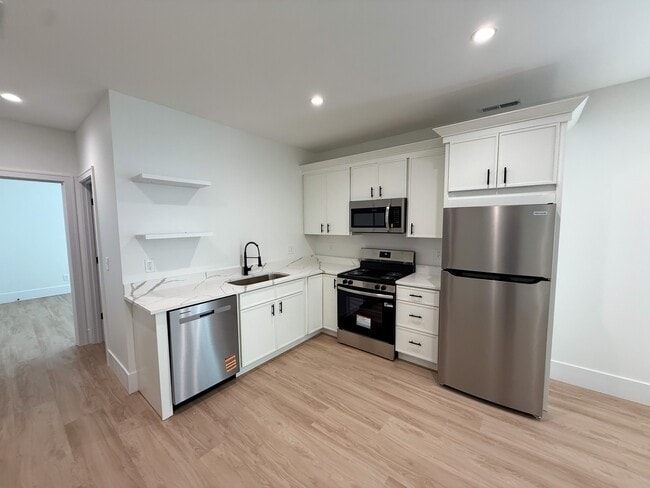 Photo - 1448 Lexington Ave Unit B