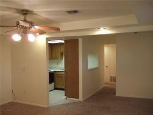 Photo - 11525 N Meridian Ave Unit NA