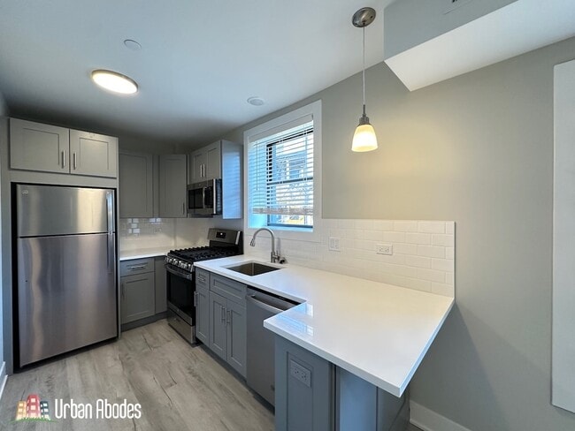 Photo - 1133 Oak Ave Unit A02C