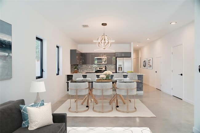 Photo - 1138 NE 2nd Ave