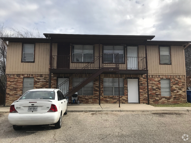 Building Photo - 108 W Anderson Ave Unit D Rental