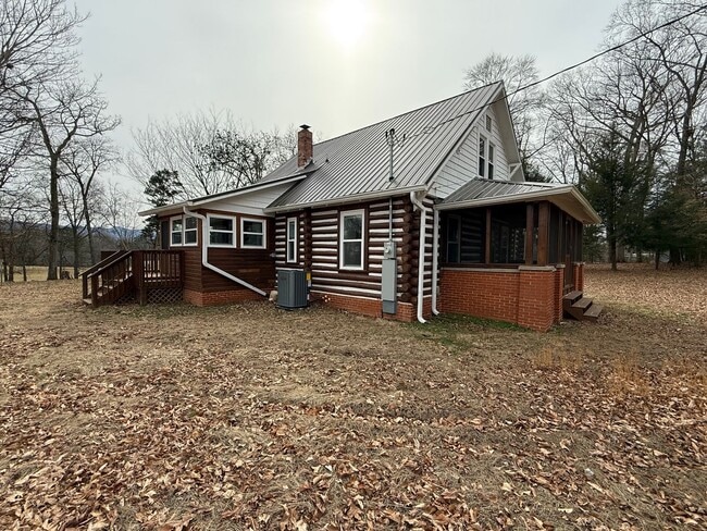 Photo - 4676 Sevierville Rd