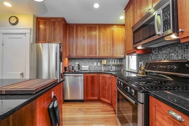 Photo - 158 Durnell Ave