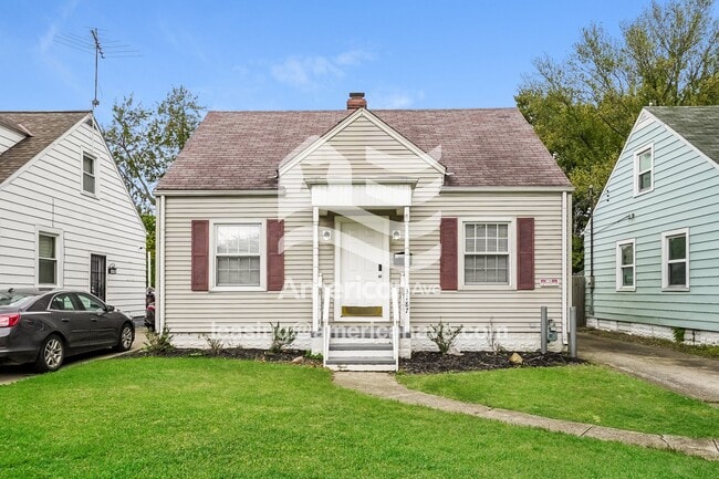 Building Photo - 3187 Lincoln St