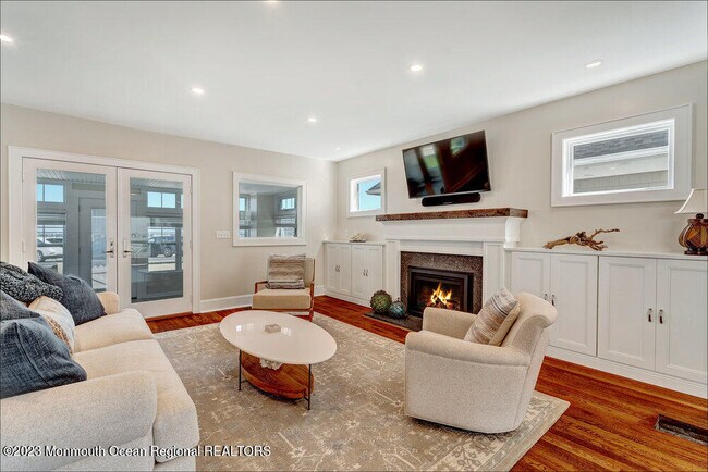 Photo - 305 Ocean Ave