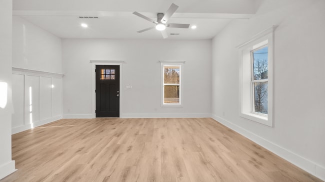 Photo - 55 Reed St NE