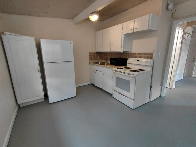 Photo - 2170-2172 Davis Court Unit 2170 Davis Court