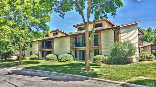 Building Photo - Pecan Street Apartments