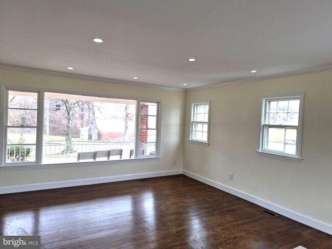 Photo - 2206 Brinkley Rd