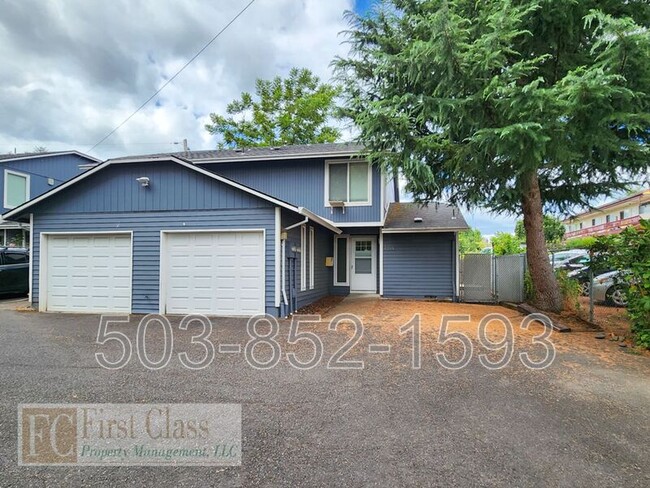 Building Photo - 4319 SE 37TH Ave Rental
