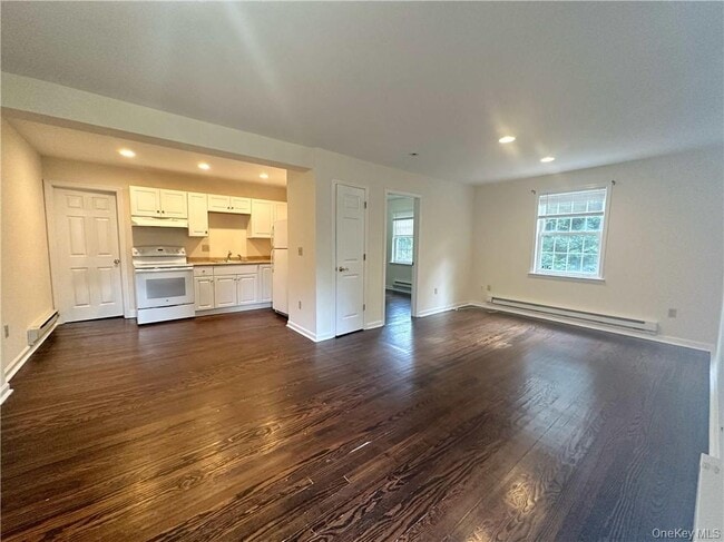 Photo - 570 NY-52 Unit 1