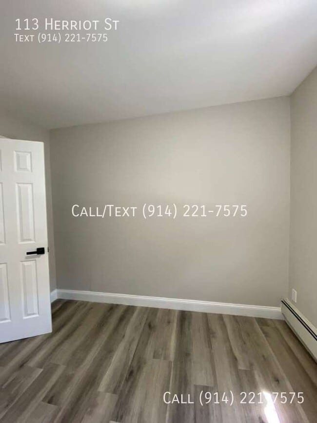 Photo - 113 Herriot St