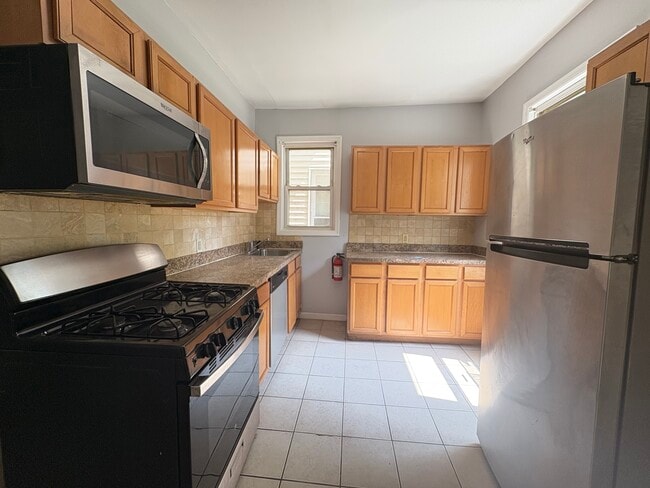 Photo - 11 Dwight St Apartments Unit 1