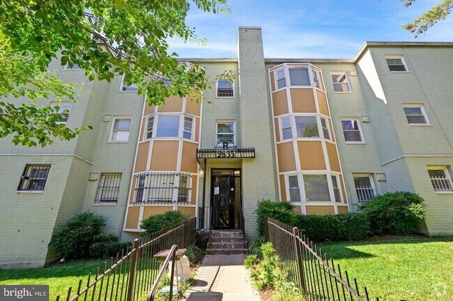 Building Photo - 2835 Gainesville St SE Unit 101 Rental