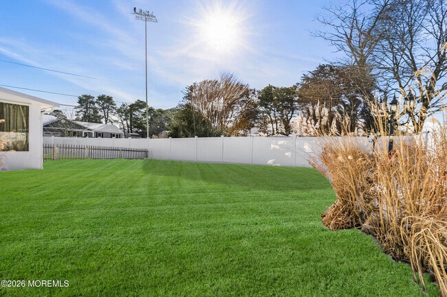 Photo - 701 Northampton Blvd