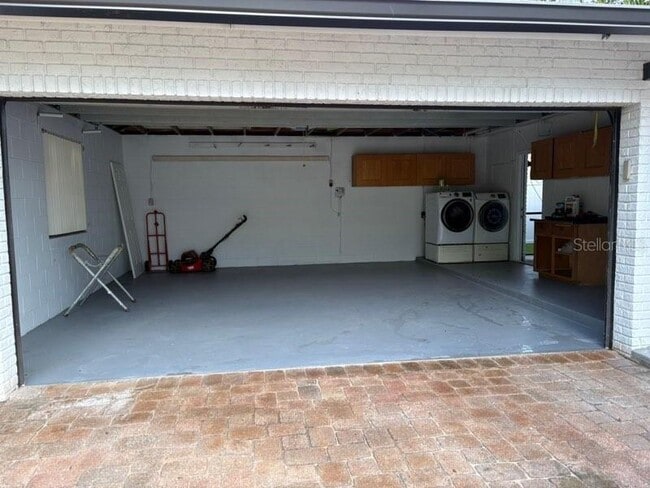Photo - 3823 Bainbridge Ave