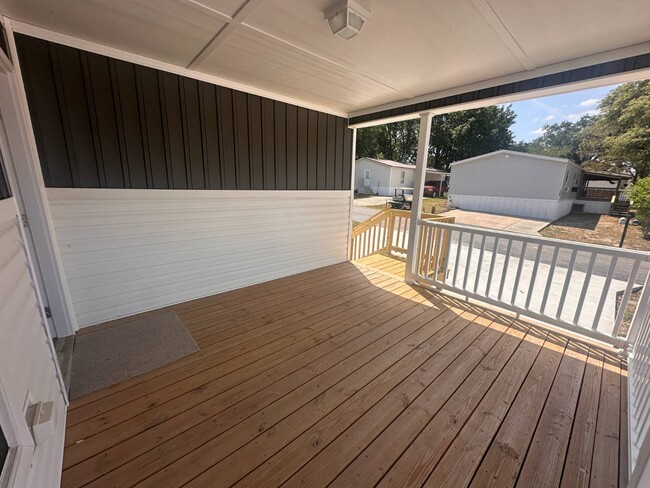 Photo - 7865 W Hwy 40