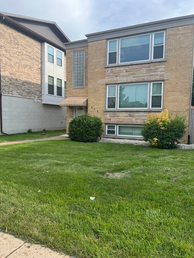 Building Photo - 315 W Prospect Ave Unit G Rental