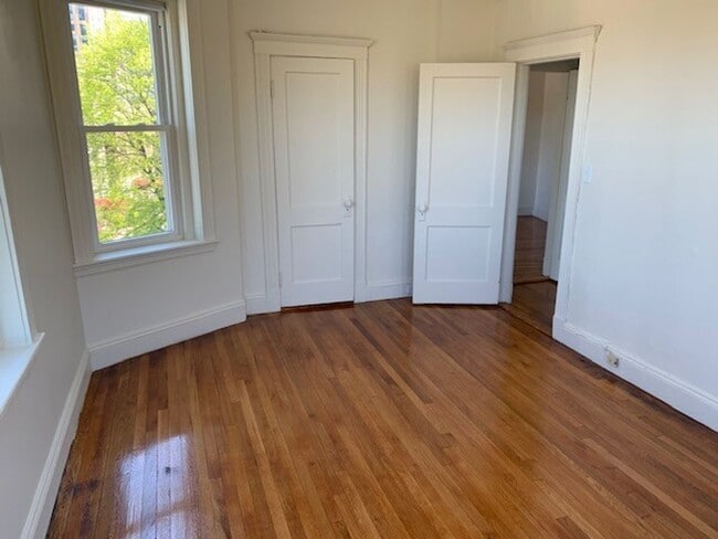 Photo - Desirable apartment in Fenway