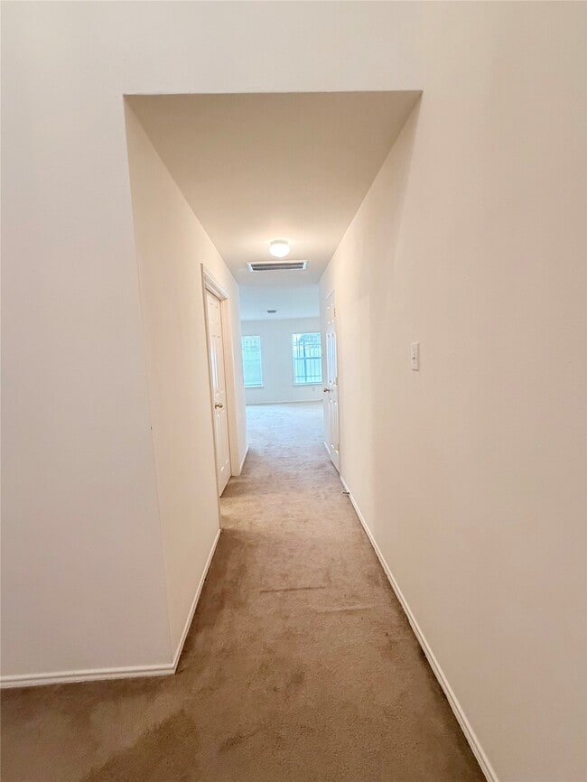 Photo - 15627 Haleys Landing Ln