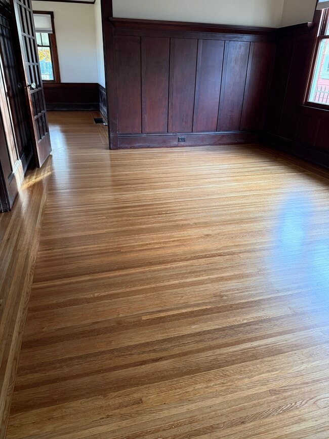 Photo - 4114 E 15th St