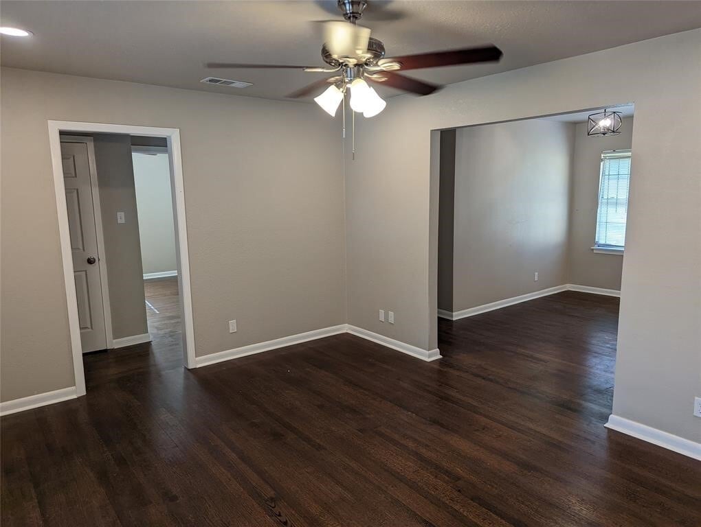 Photo - 5622 Elmlawn Dr