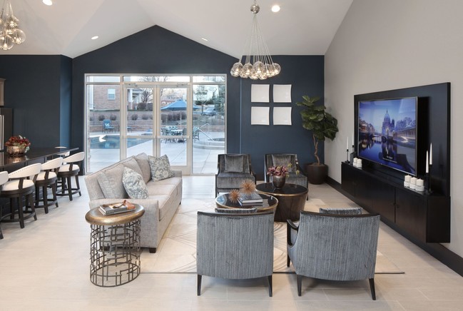 Photo - Carriage Place