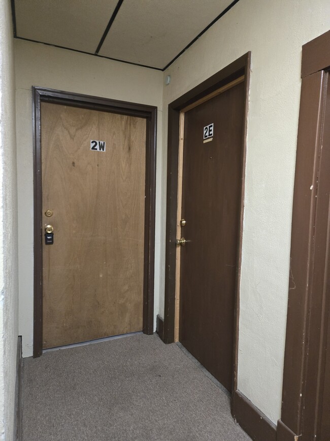 213 Pearl St Unit 2E
