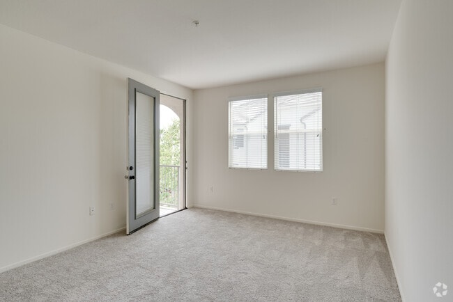 1BR, 1BA - 724SF