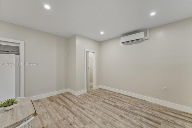 Photo - 10912 SW 146th Ave Unit 0