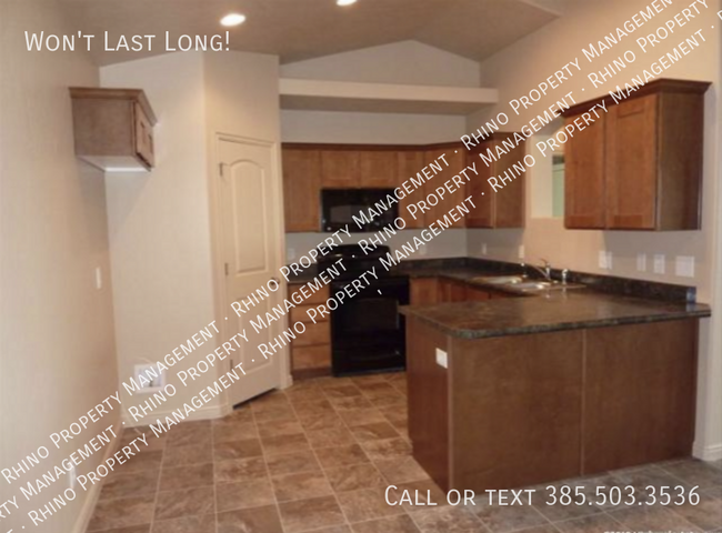 3 Bedroom/2 Bathroom Upper Level Condo in ... - 3 Bedroom/2 Bathroom Upper Level Condo in ... Unit A-12