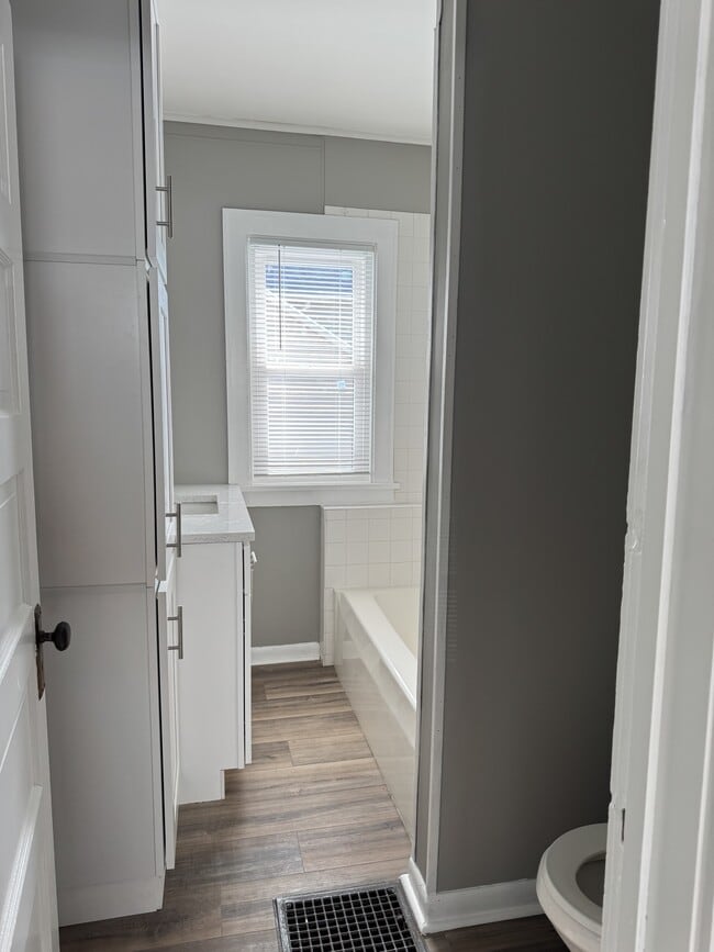 Photo - 504 S Jefferson St